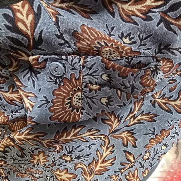 Cabi Dress Womens XS Blue Floral Provincial Long Sleeve Cottagecore Earthy Work - Picture 5 of 8